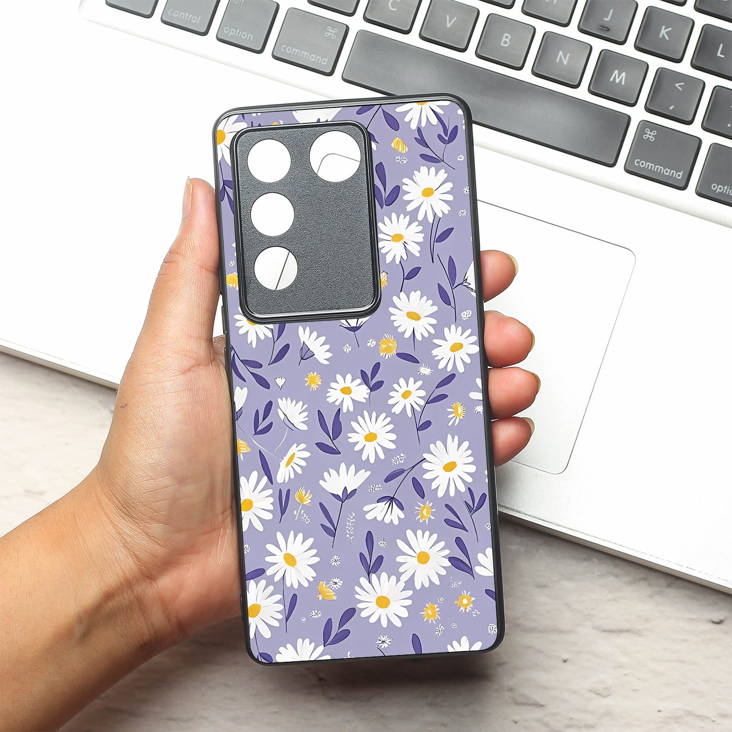 Lavender Daisies metal back case for Vivo V16