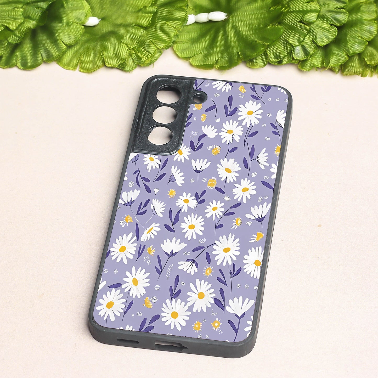 Lavender Daisies metal back case for Samsung S21 FE