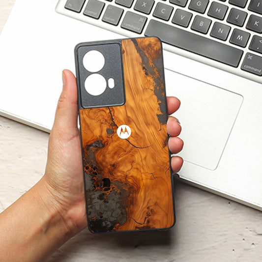 Lava Oak metal back case for Motorola G85