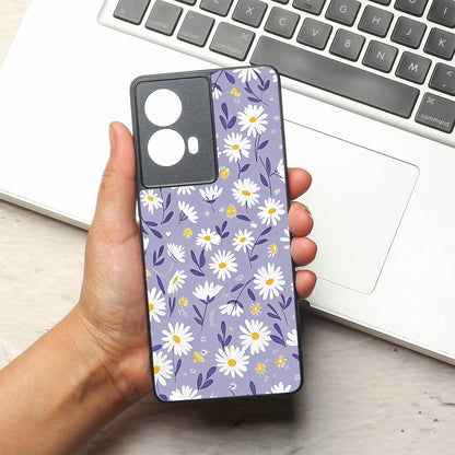 Lavender Daisies metal back case for Motorola Edge 50 Fusion